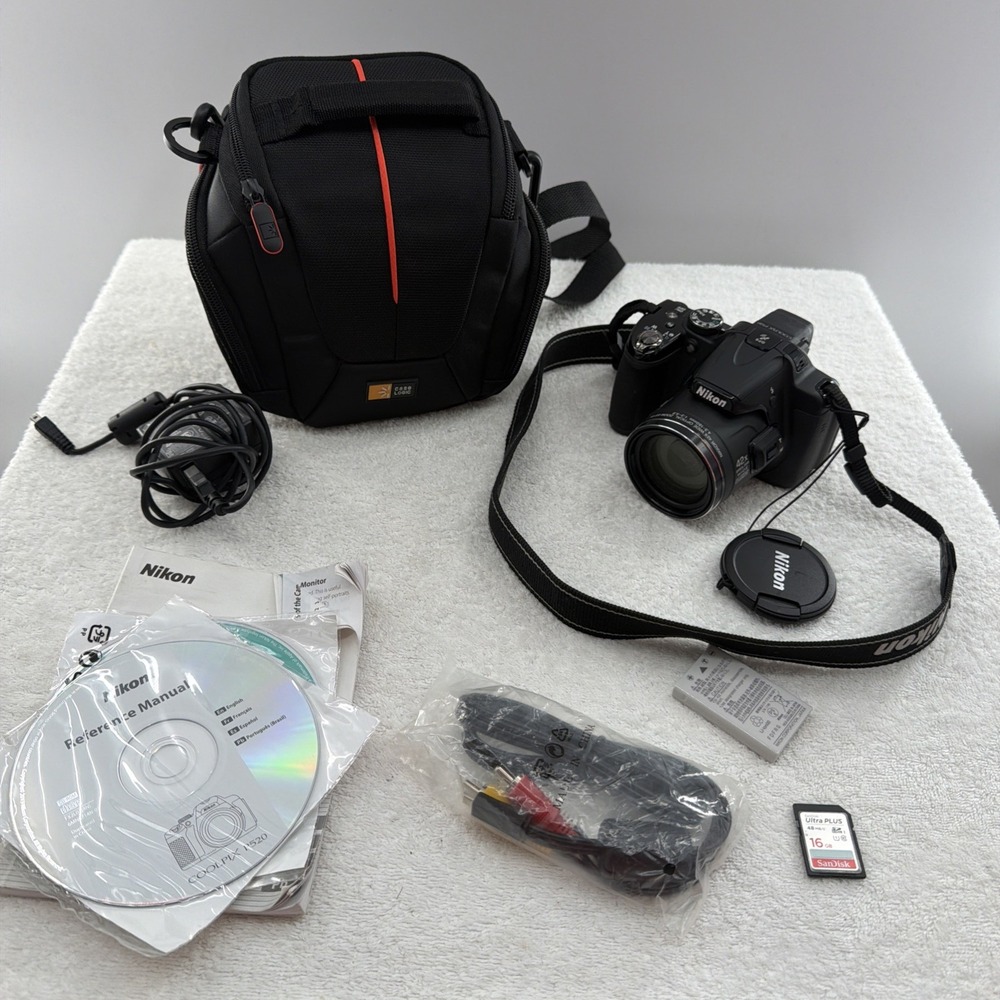 Nikon Coolpix P520 18.1MP Digital Camera w/42x Zoom Black Bundle w/case Tested